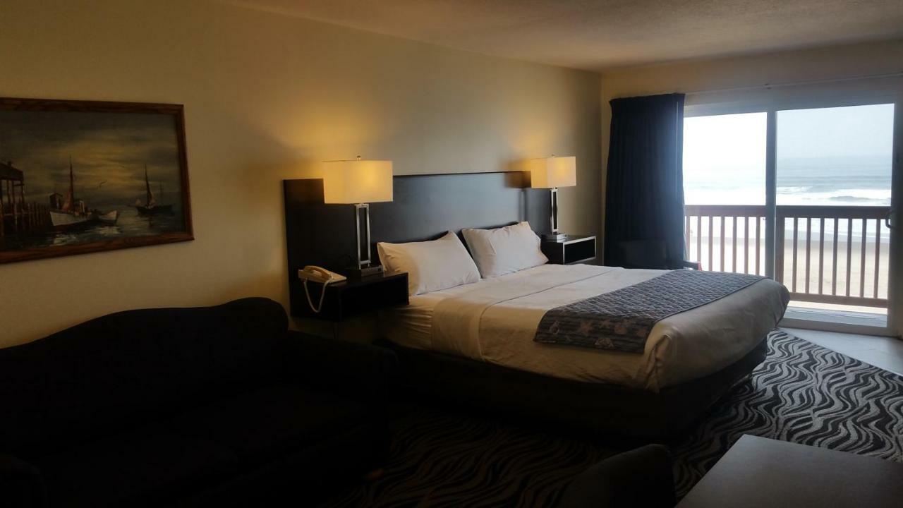 Tradewinds Motel ロックアウェイ・ビーチ エクステリア 写真