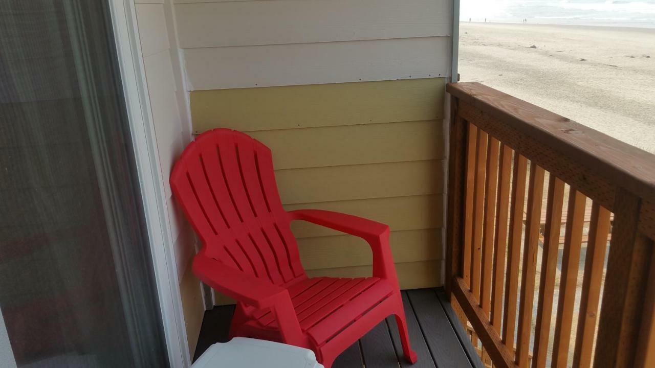Tradewinds Motel ロックアウェイ・ビーチ エクステリア 写真